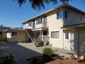 3220 Williamsburg Dr in San Jose, CA - Building Photo