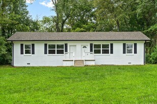 706 Britton Springs Rd in Clarksville, TN - Building Photo