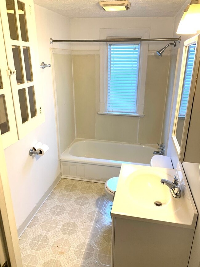 property at 147 Dellway Dr