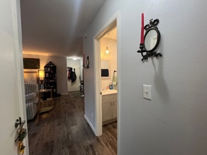 2545 N Cramer St in Milwaukee, WI - Foto de edificio - Building Photo