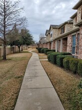 2726 Denali Park Dr in Grand Prairie, TX - Foto de edificio - Building Photo