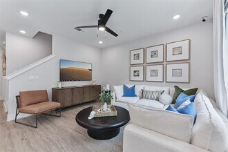 7603 Strong Bow Ct in Austin, TX - Building Photo - Building Photo