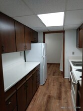 1328 18th Ave, Unit 304 in Longview, WA - Building Photo - Building Photo