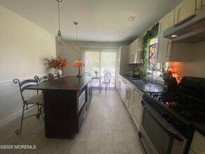 16 Provident Ct in Ocean Township, NJ - Building Photo - Building Photo