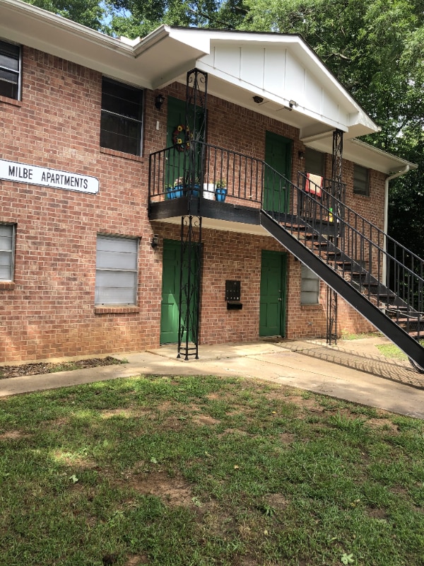 304 Powers St in Nacogdoches, TX - Building Photo - Building Photo