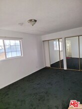 1211 W 85th St in Los Angeles, CA - Building Photo - Building Photo