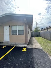 2860 NW 15th St in Fort Lauderdale, FL - Building Photo - Building Photo