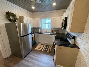 710 Adams St in Monroe, LA - Building Photo - Building Photo
