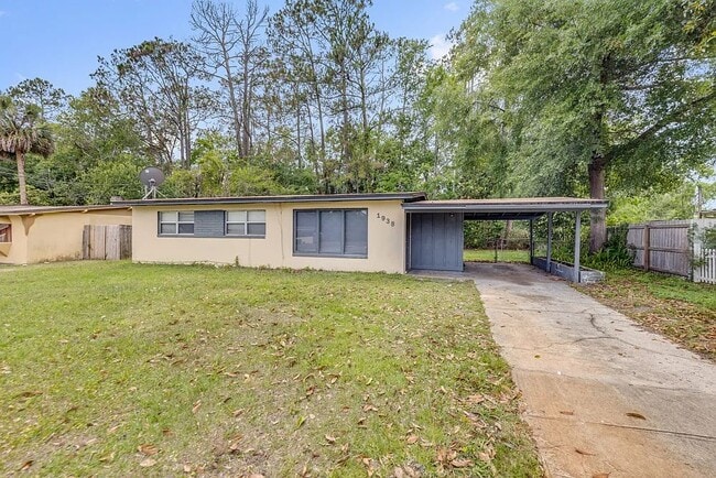 1938 Monteau Drive, Unit Monteau in Jacksonville, FL - Foto de edificio - Building Photo