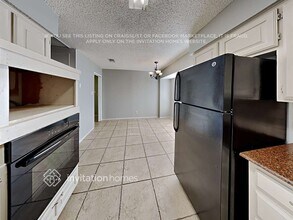 5122 Eagle Nest Dr in Arlington, TX - Building Photo - Building Photo