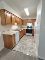 600 Reusens Rd in Lynchburg, VA - Building Photo