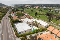 Tres Verde in Carlsbad, CA - Foto de edificio - Building Photo