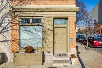 501-507 Vine St in Philadelphia, PA - Foto de edificio - Building Photo