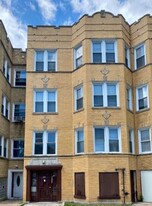 1318 S Kildare Ave in Chicago, IL - Building Photo