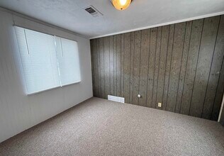 3119 N Western Ave in Peoria, IL - Building Photo - Building Photo