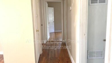 5210 Guadalupe St in Austin, TX - Building Photo - Building Photo