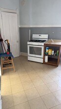 344 State St, Unit 2 in Madison, WI - Building Photo - Building Photo