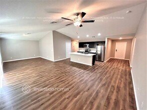 21287 Hawthorne Ave in Port Charlotte, FL - Building Photo - Building Photo