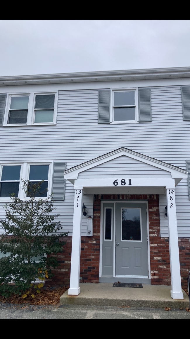 681 State Rd, Unit 681 State Rd Plymouth MA