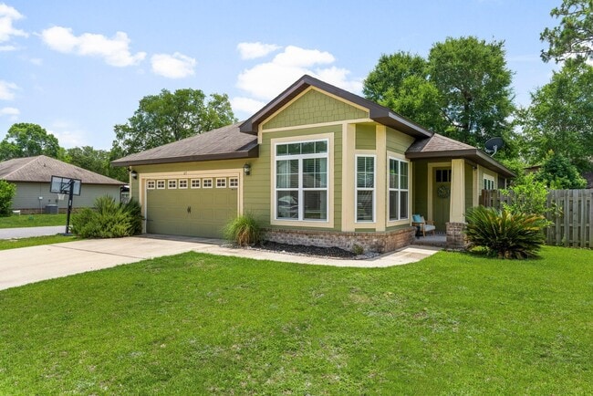 65 Benton Blvd in Freeport, FL - Building Photo - Building Photo