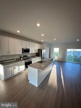 29 Trotting Rd in Inwood, WV - Building Photo - Building Photo