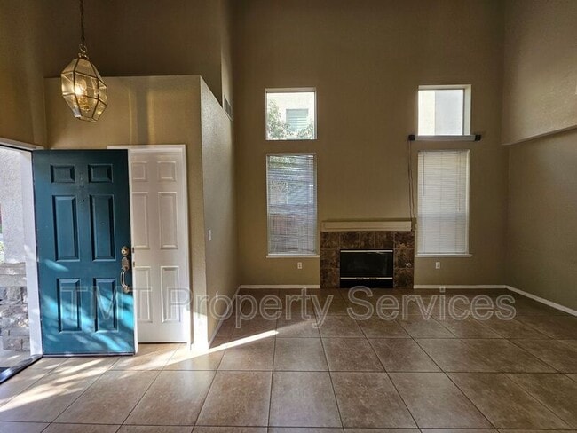 4940 Timepiece Cir in Stockton, CA - Building Photo - Building Photo