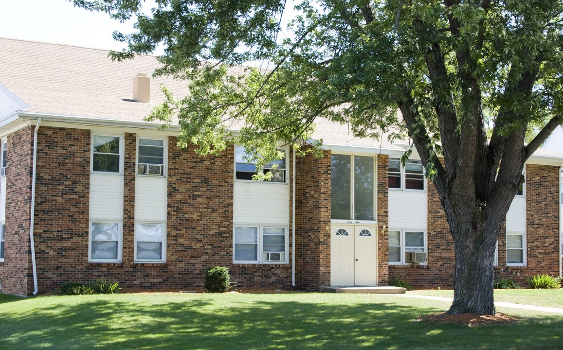 Greenfield in Freeport, IL - Foto de edificio