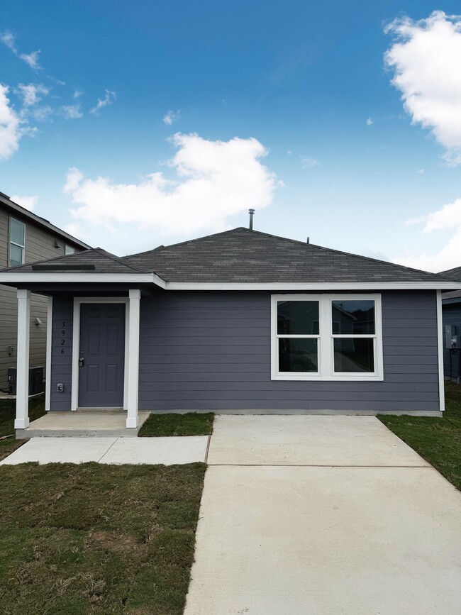 property at 3926 Greensfield Wy
