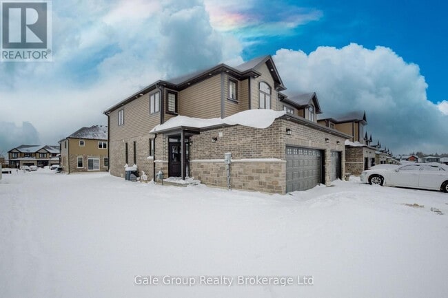 169 Links Cres in Woodstock, ON - Building Photo - Building Photo