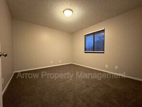 3405 Holdrege St in Lincoln, NE - Building Photo - Building Photo