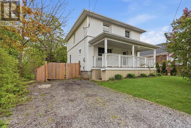 property at 5292 Bridge St