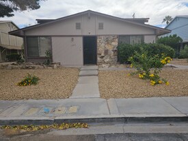 1483 Dorothy Ave in Las Vegas, NV - Building Photo
