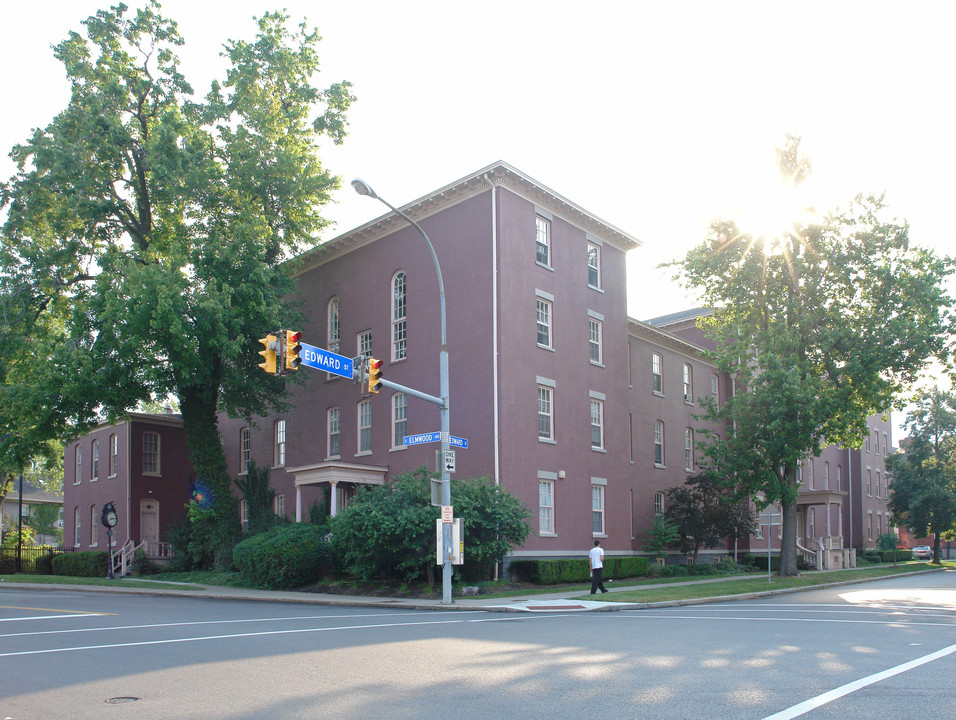 St. Mary's Square in Buffalo, NY - Building Photo