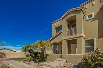 6710 E University Dr in Mesa, AZ - Building Photo - Building Photo
