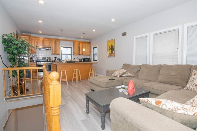 property at 117 Glenville Ave