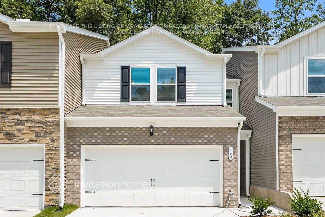 1159 Greenville Wy in Wendell, NC - Foto de edificio