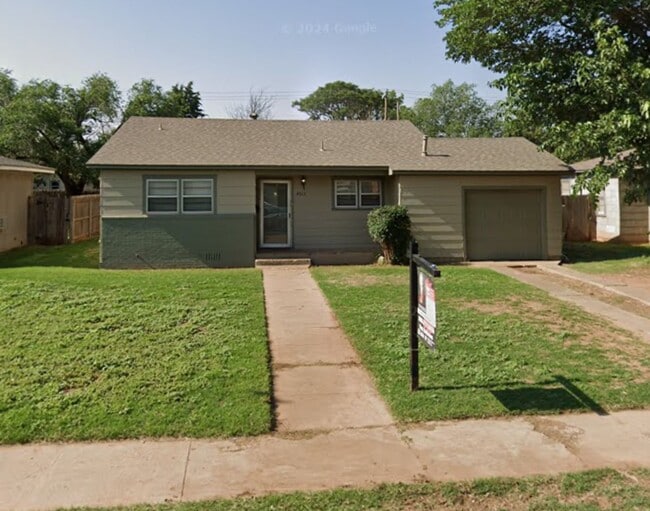 property at 4913 40th St