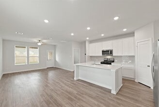 21002 Armstrong County Dr in Cypress, TX - Building Photo - Building Photo