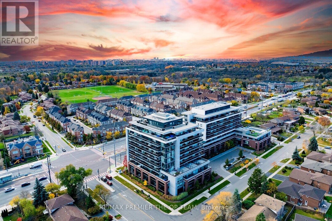 4800-4800 Hwy 7 in Vaughan, ON - Building Photo