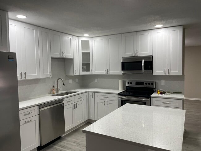 property at 4550 Ewell Rd