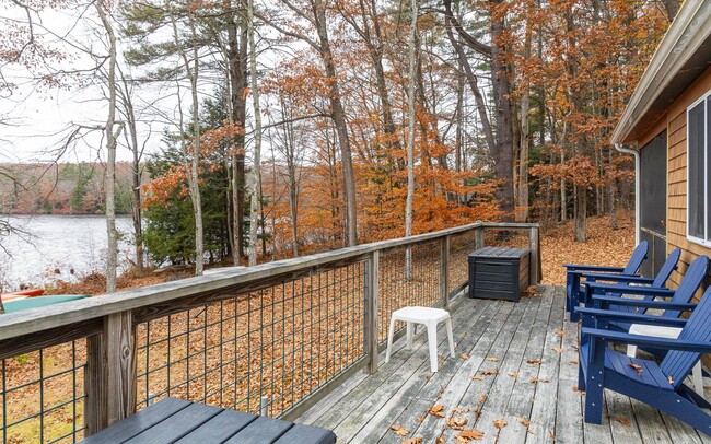 978 Forest Rd in Alstead, NH - Foto de edificio - Building Photo