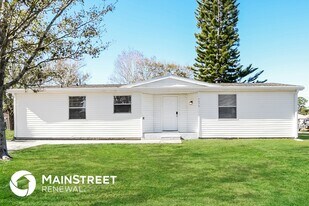 7070 Bismark Rd in Cocoa, FL - Building Photo