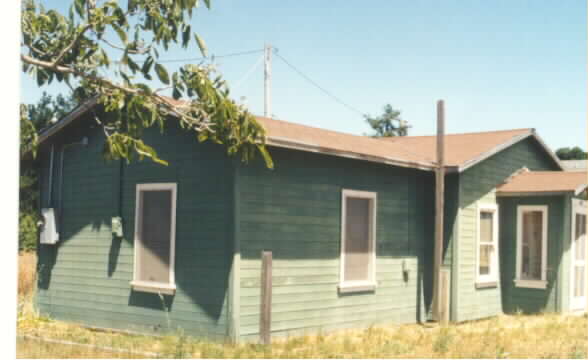 405 Peterson Ln in Petaluma, CA - Foto de edificio - Building Photo