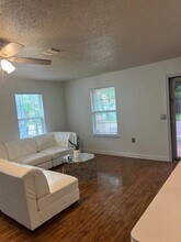 3429 El Benito Dr in Dallas, TX - Building Photo - Building Photo