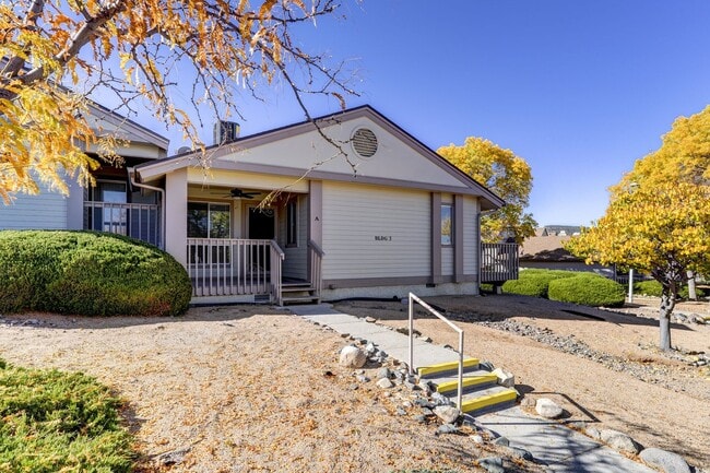 property at 3171 Shoshone Dr