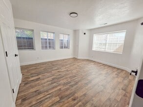 245 Willow St in Colorado City, AZ - Building Photo - Building Photo