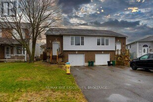 1344 Brackenwood Crescent in Kingston, ON - Building Photo
