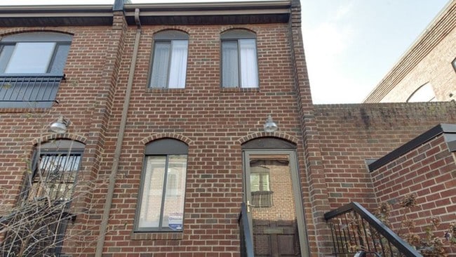 1058 Paper Mill Ct, Unit 1058