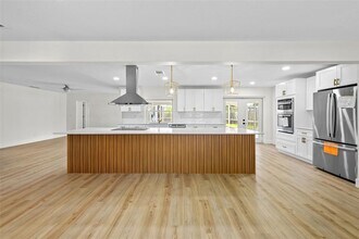 5700 Bayou Grande Blvd NE in St. Petersburg, FL - Building Photo - Building Photo
