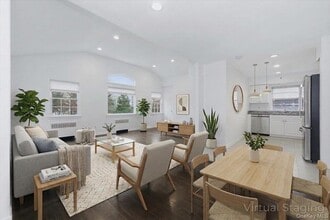 98 Nassau Rd in Huntington, NY - Building Photo - Building Photo